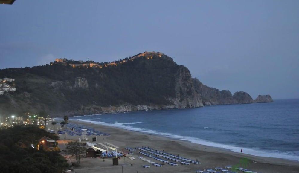Hotell Azak