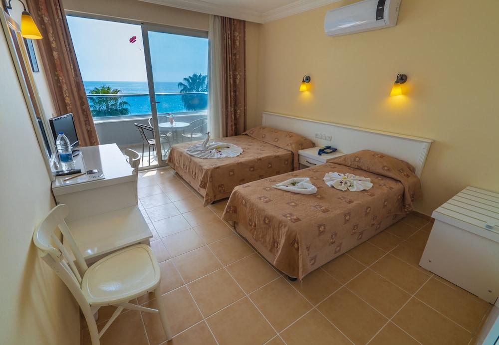 Azak Hotell Alanya