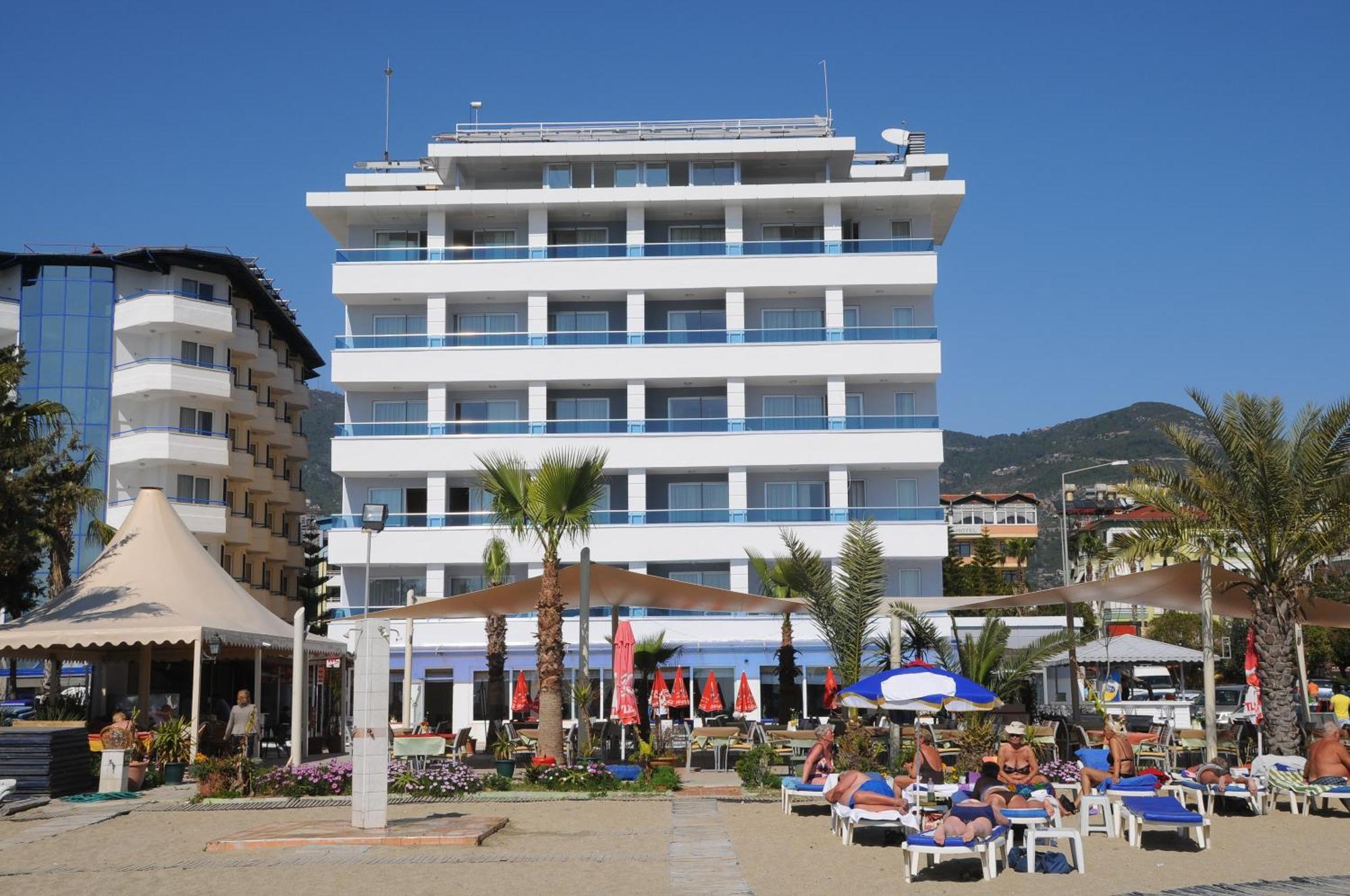 Hotell Azak 3*