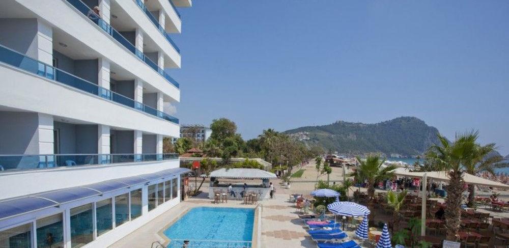 Azak Hotell